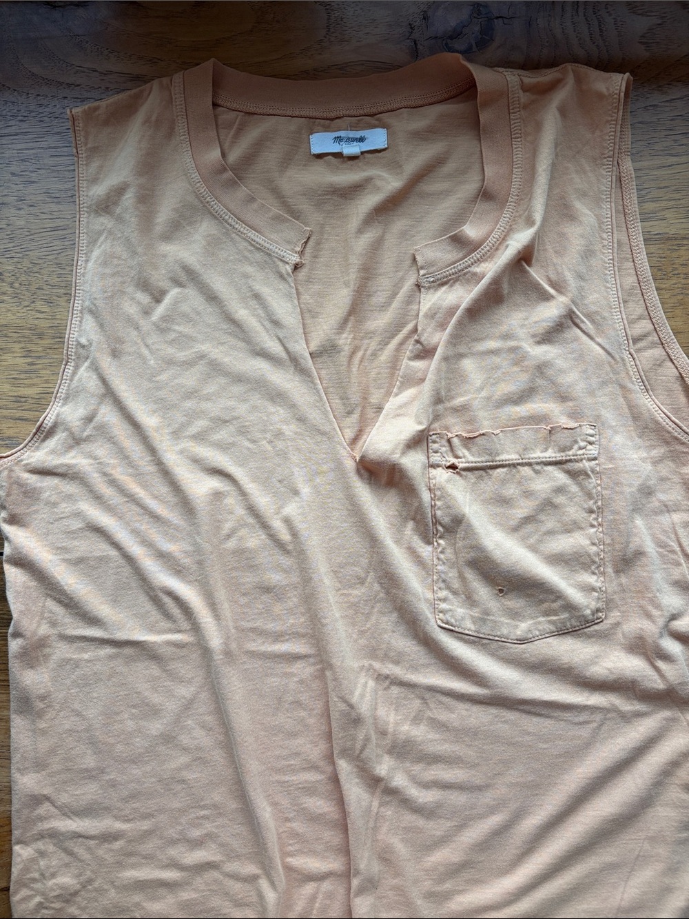 Madewell Sleeveless V-Neck Pocket Tank
